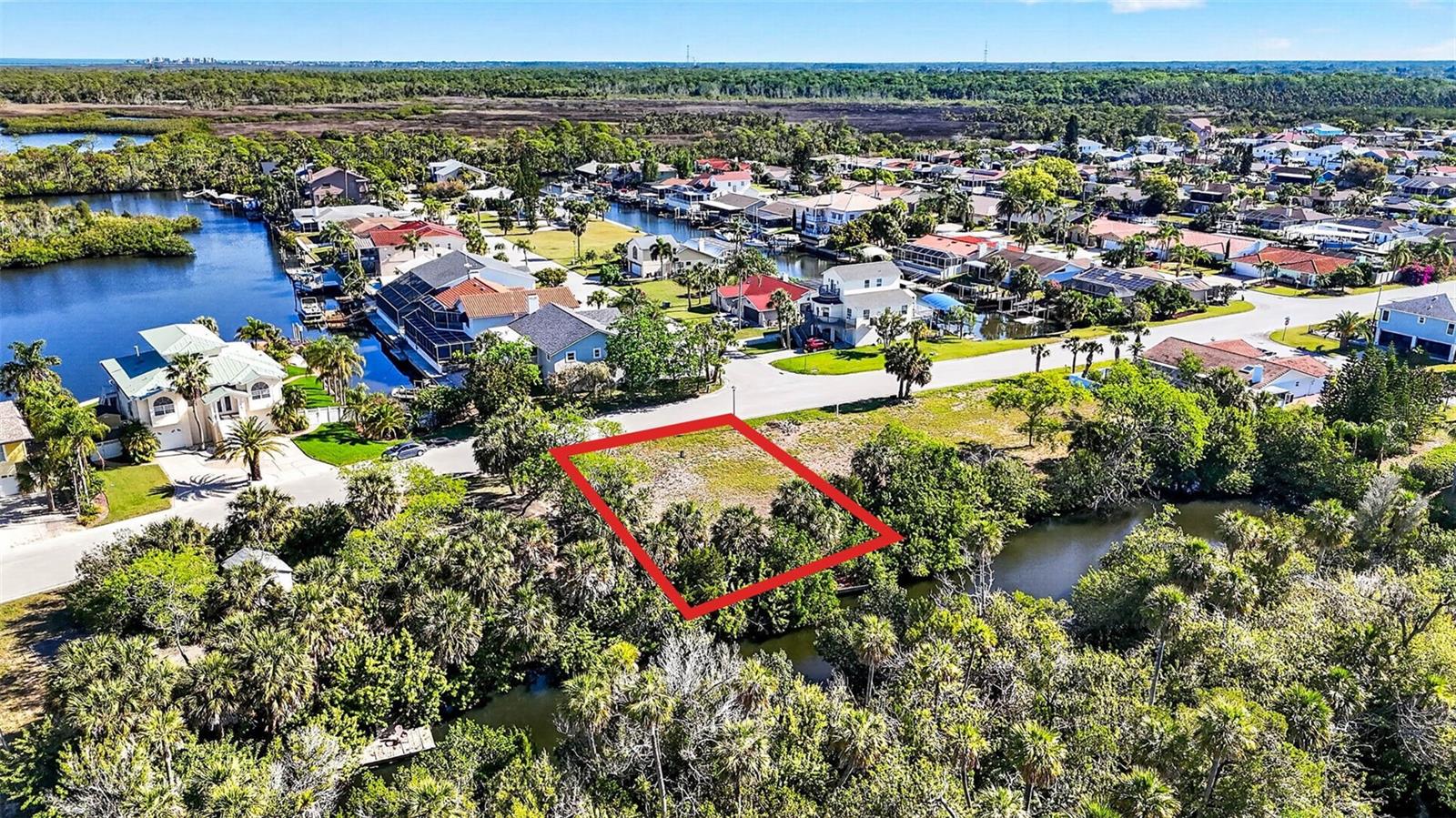 5804 SEABREEZE DR — photo 11