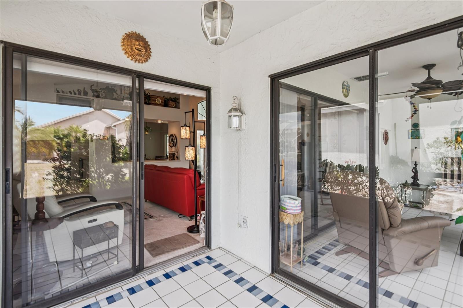 214 LINGER LN — photo 29