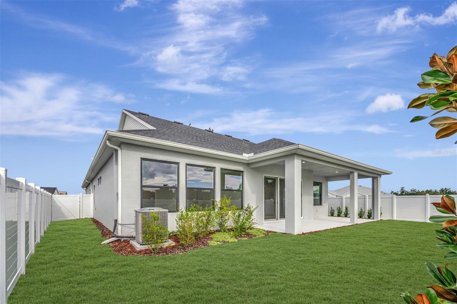 6823 HERON MEADOW DR — photo 30