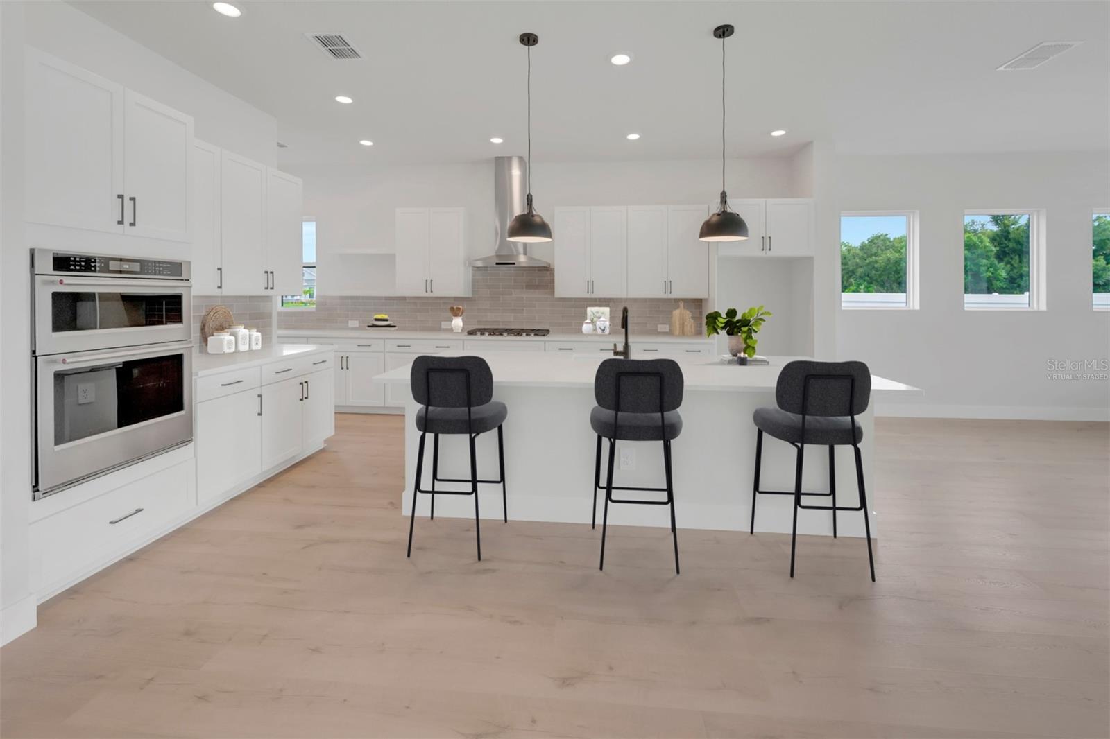 6823 HERON MEADOW DR — photo 3