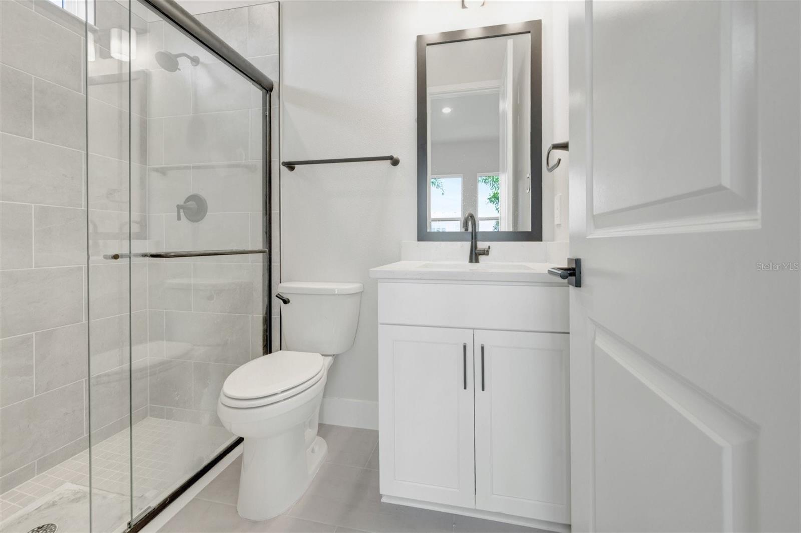 6823 HERON MEADOW DR — photo 27