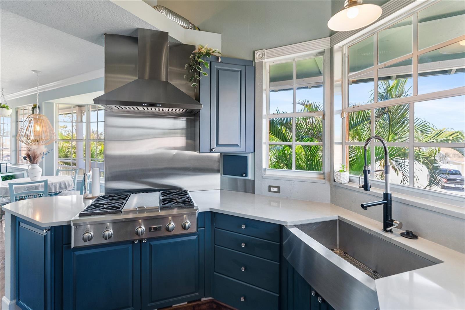 861 NECTAR RD — photo 10