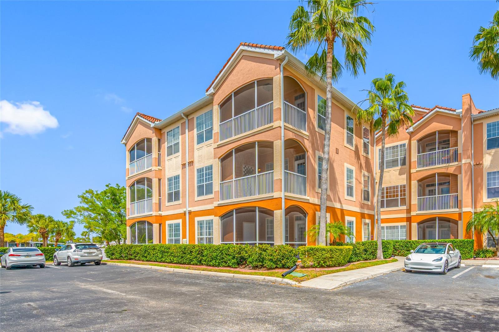 5000 CULBREATH KEY WAY #1-201 — photo 2