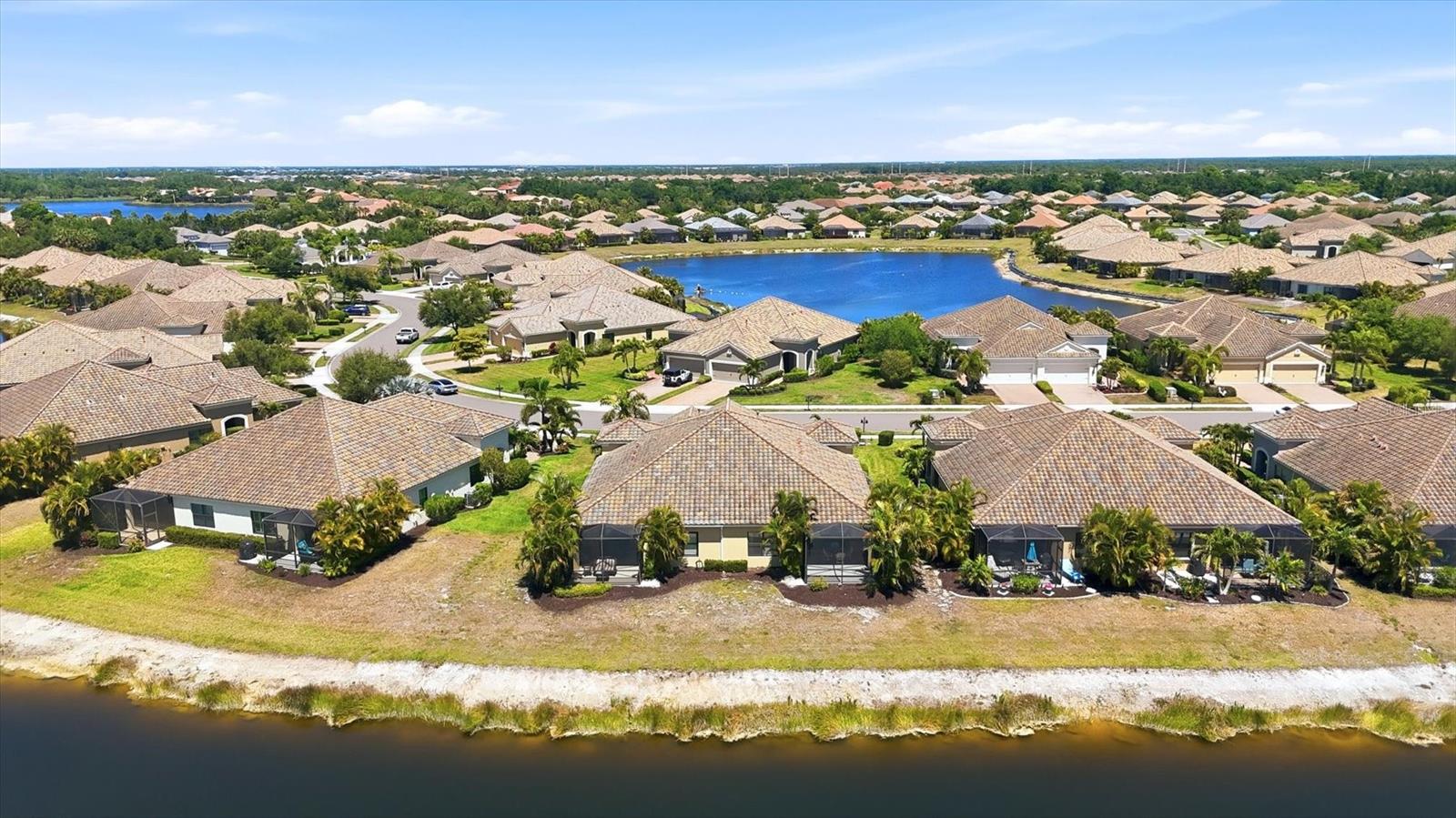 1359 BACKSPIN DR — photo 29