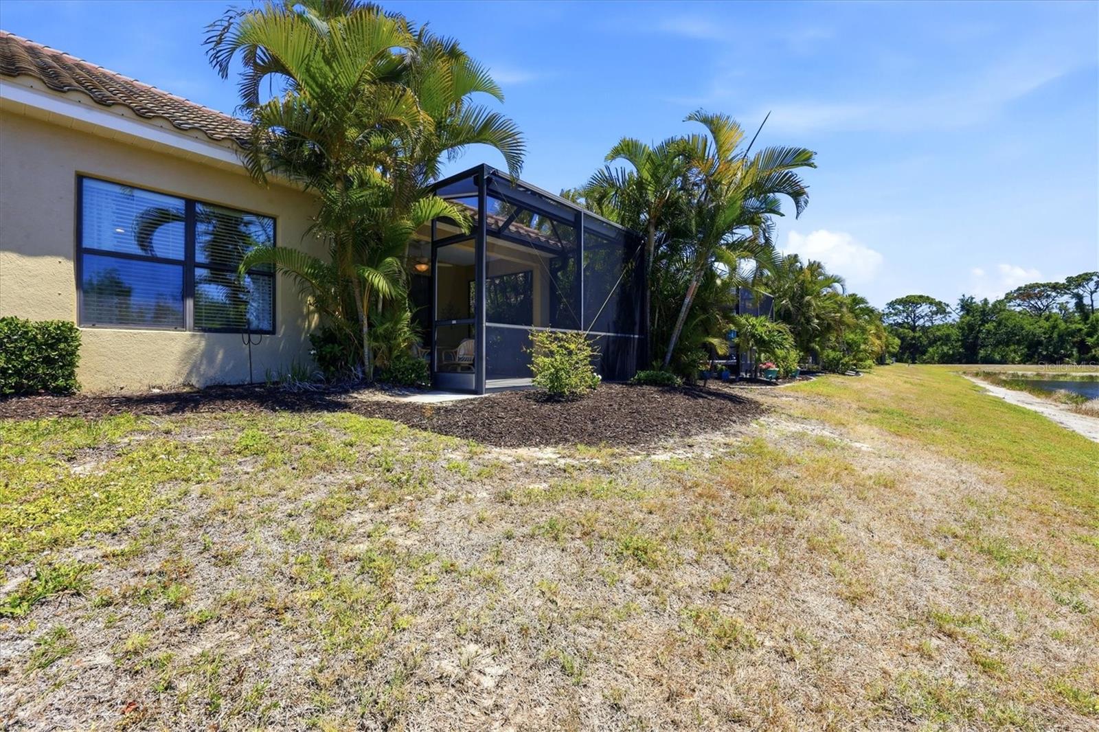 1359 BACKSPIN DR — photo 28