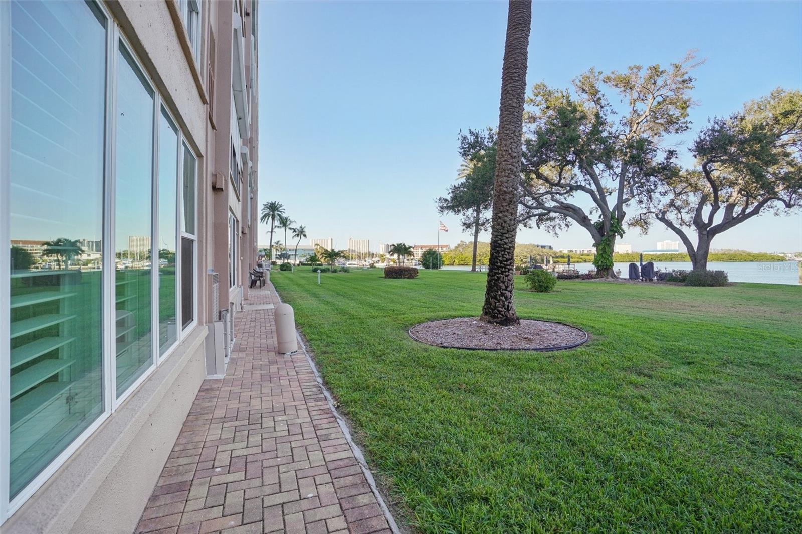 1847 SHORE DR S #117 — photo 27