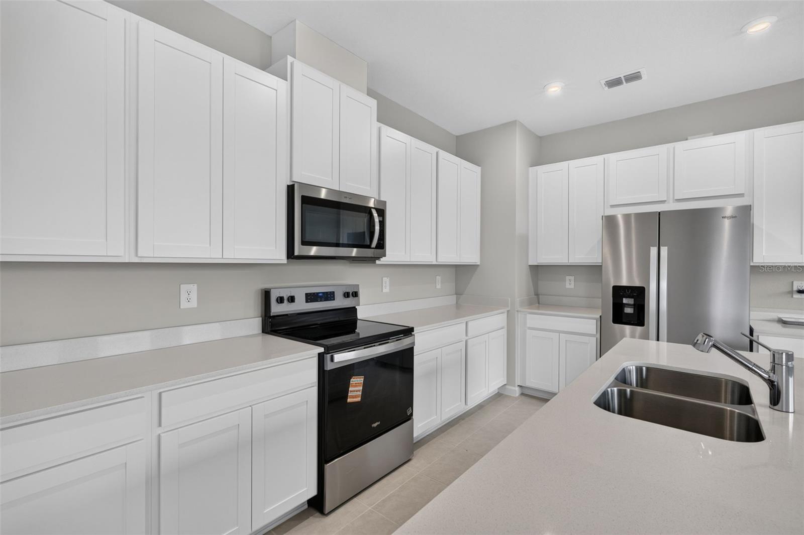 34880 ARBOR RETREAT DR — photo 3