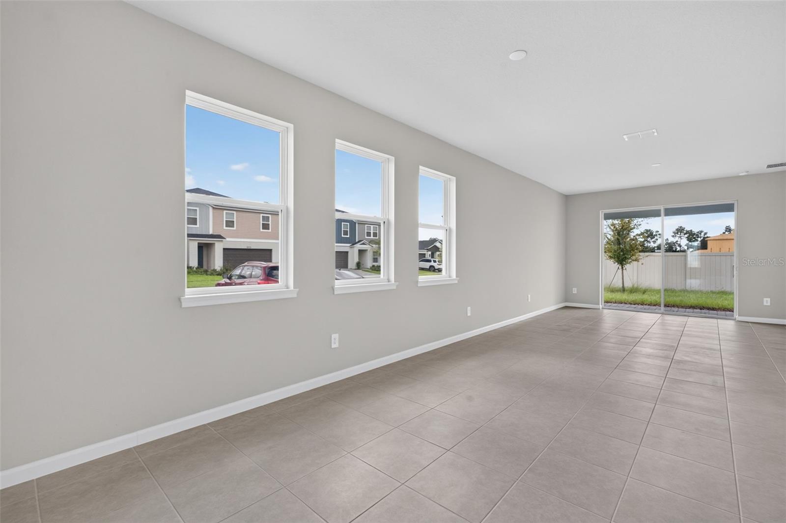 34880 ARBOR RETREAT DR — photo 11