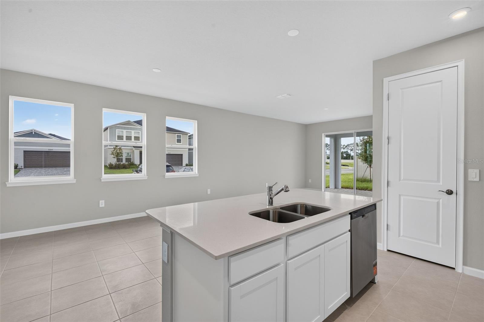 34880 ARBOR RETREAT DR — photo 7