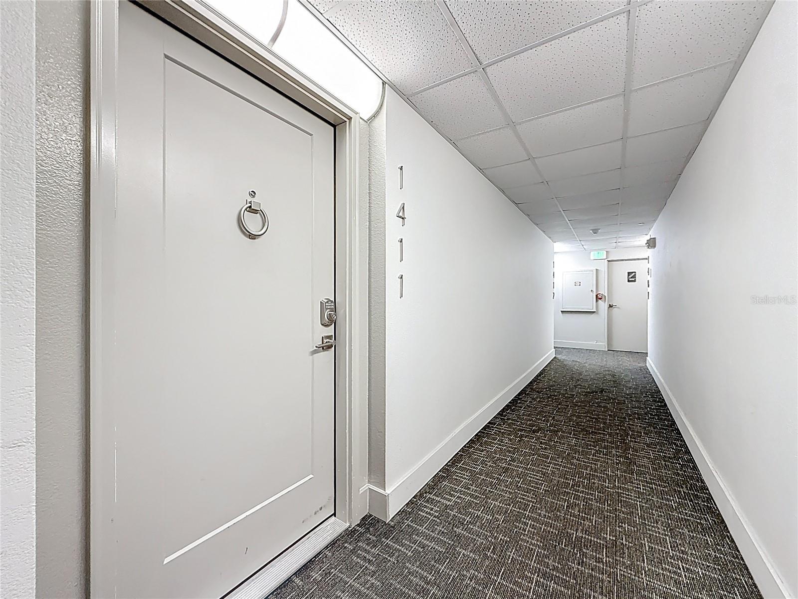 400 ISLAND WAY #1411 — photo 9