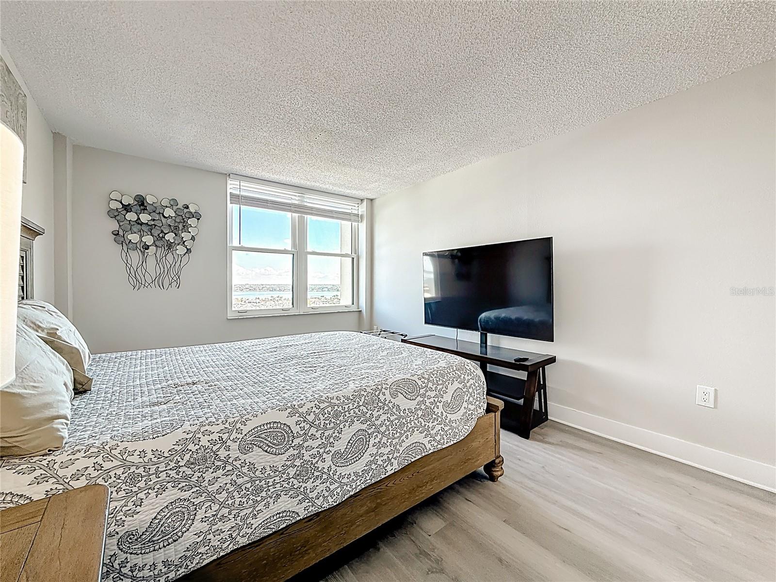 400 ISLAND WAY #1411 — photo 46
