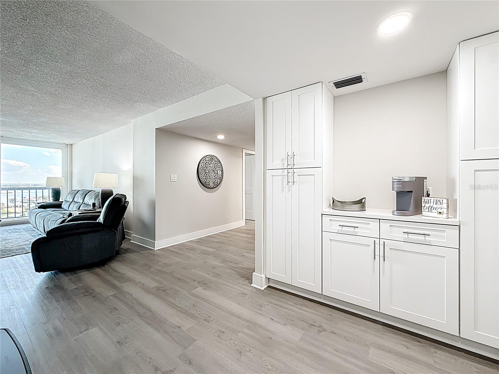 400 ISLAND WAY #1411 — photo 23