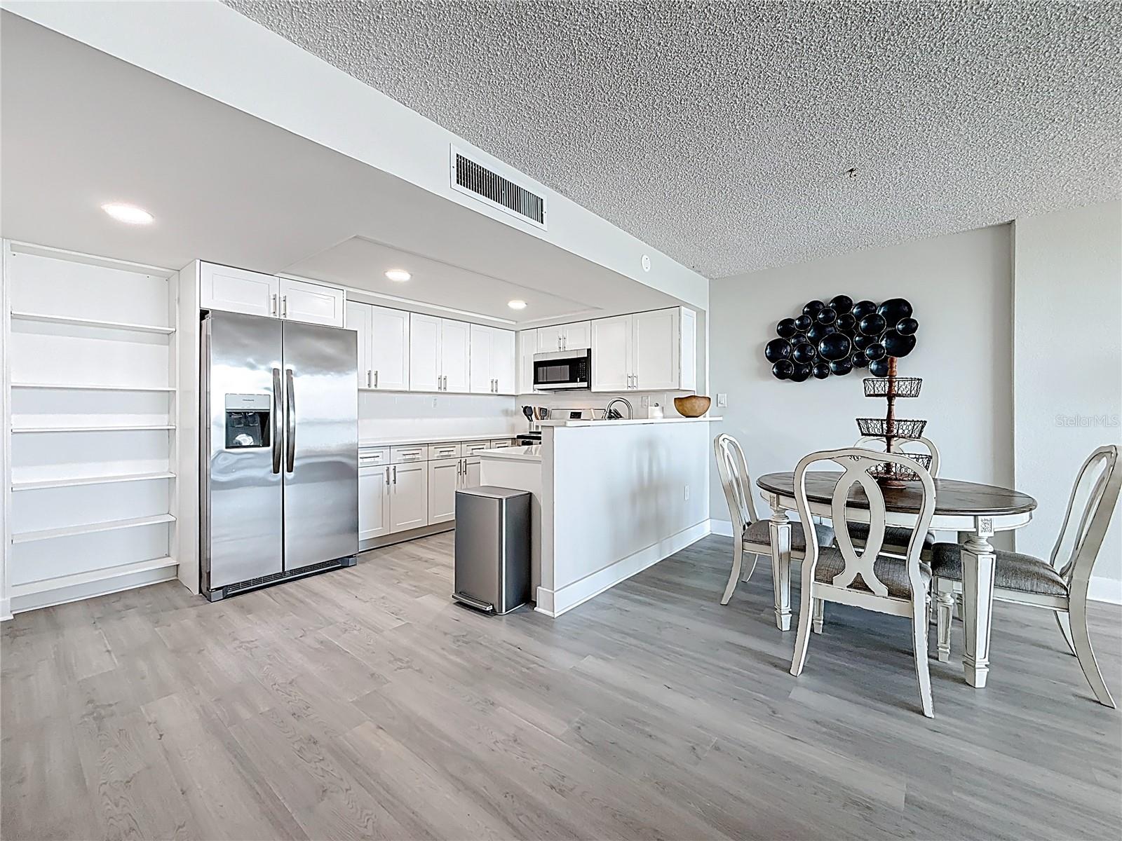 400 ISLAND WAY #1411 — photo 15