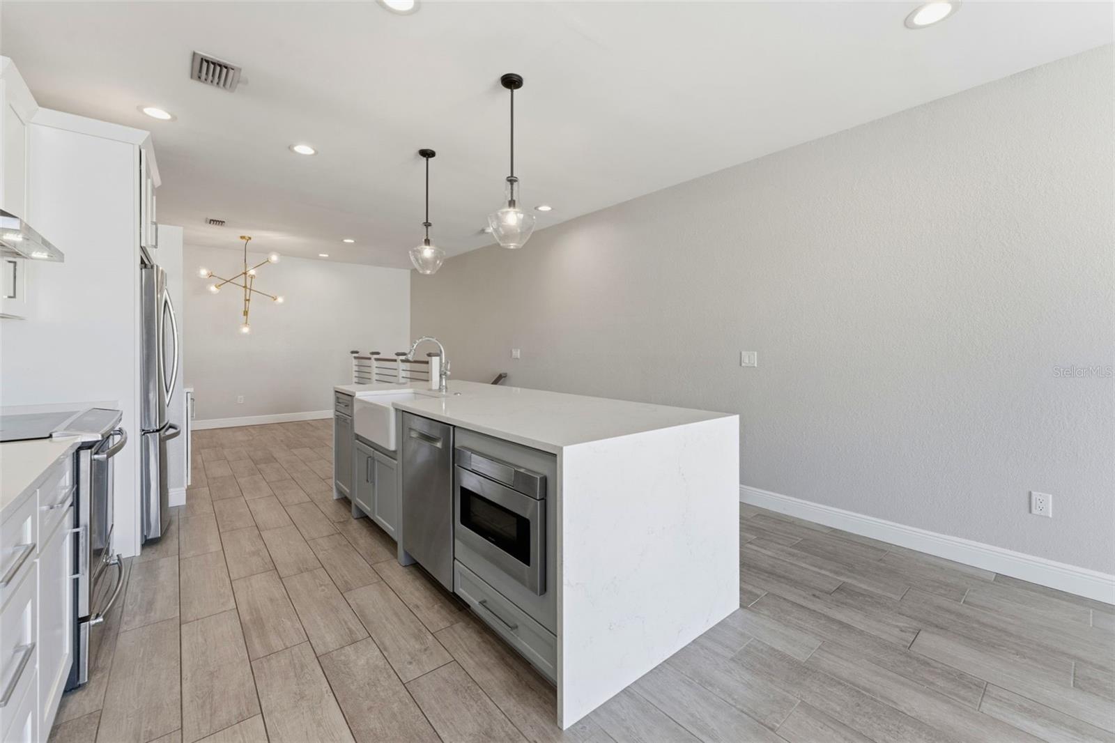 1022 NORMANDY TRACE RD — photo 5