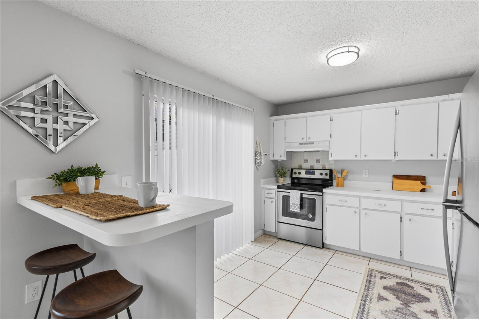 7608 WILLOW PARK DR — photo 11