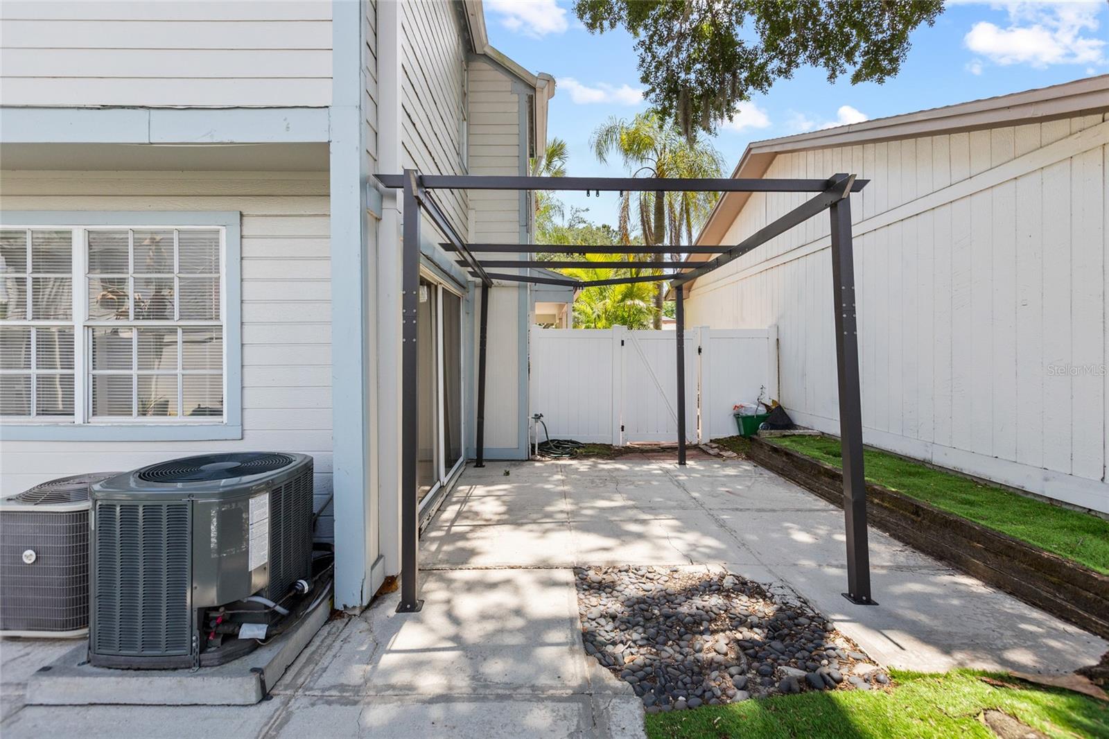 7608 WILLOW PARK DR — photo 23