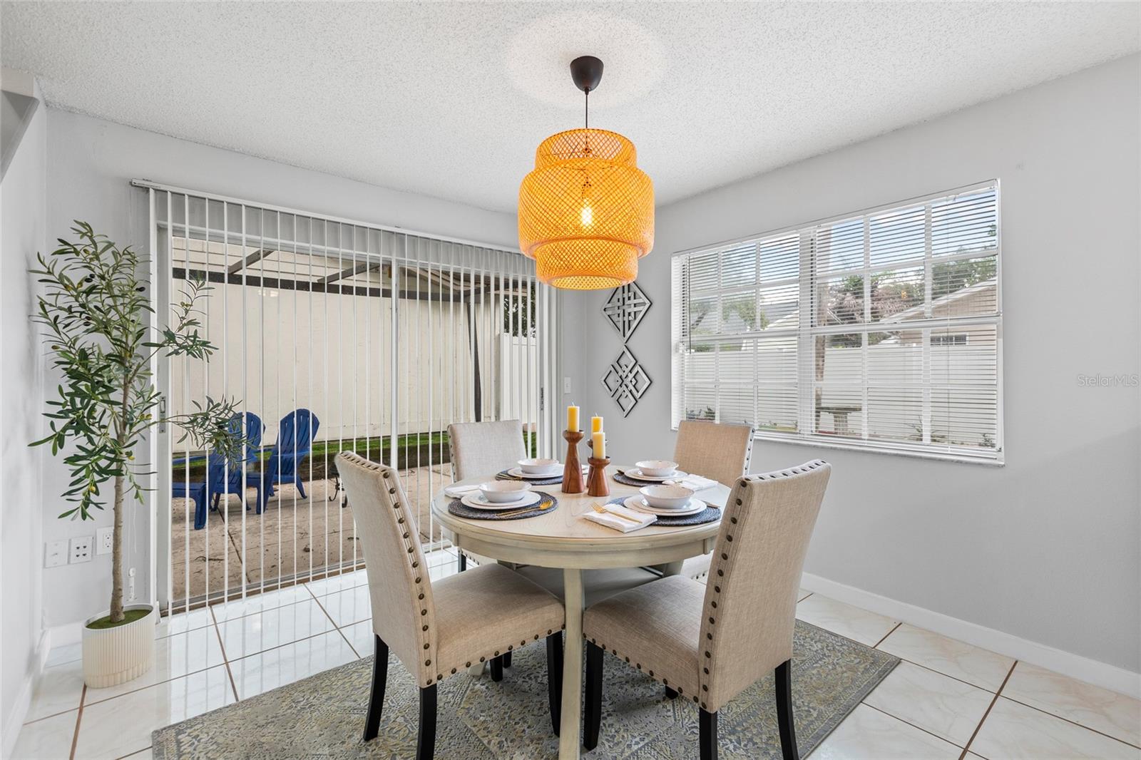7608 WILLOW PARK DR — photo 9