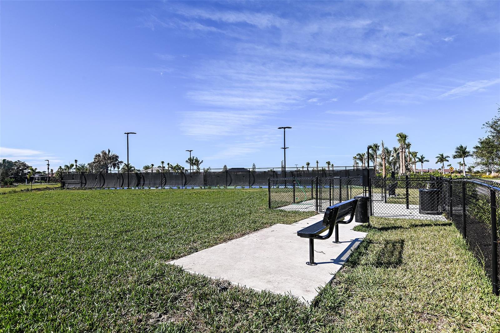 7825 CENTAURUS WAY — photo 27