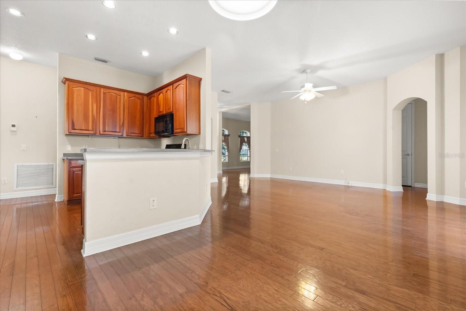 19027 DOVE CREEK DR — photo 6