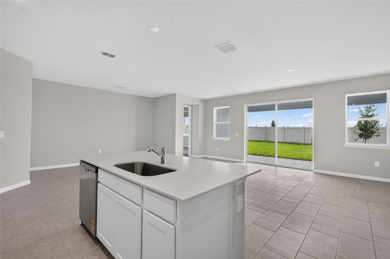 34754 FLOWER PATCH DR — photo 9