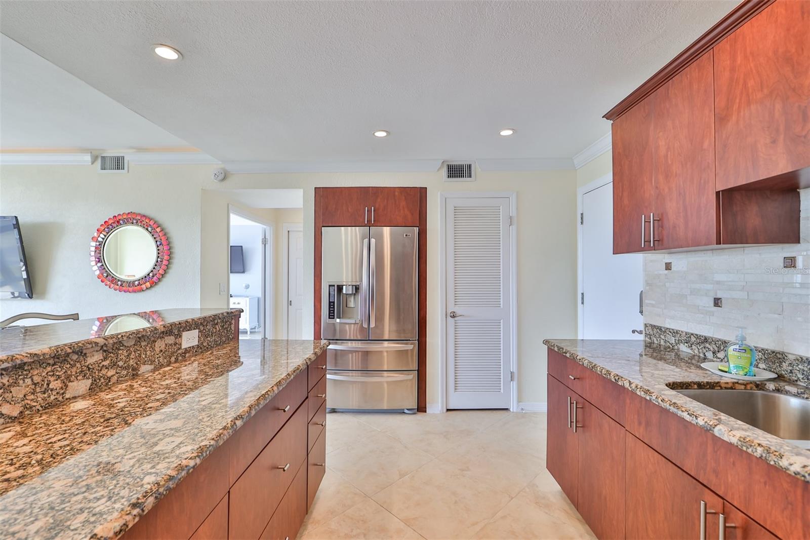 5396 GULF BLVD #701 — photo 15
