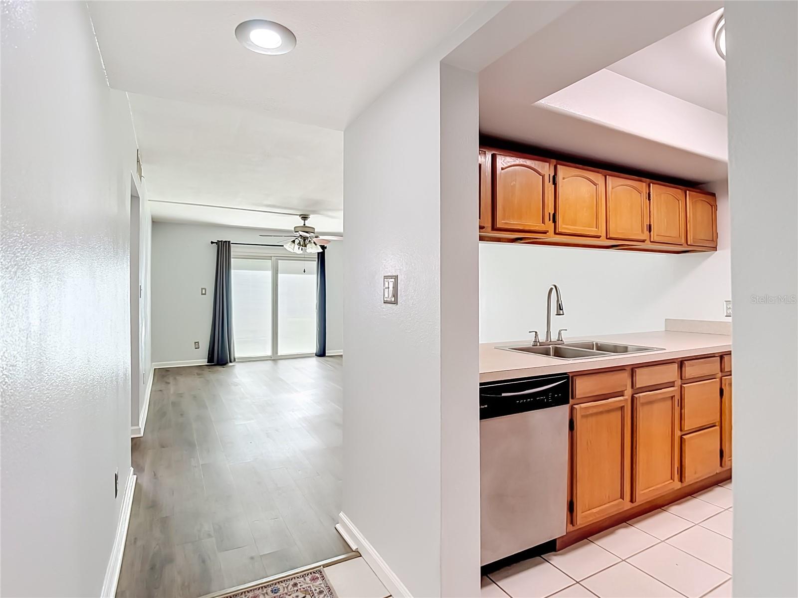 5820 N CHURCH AVE #164 — photo 5