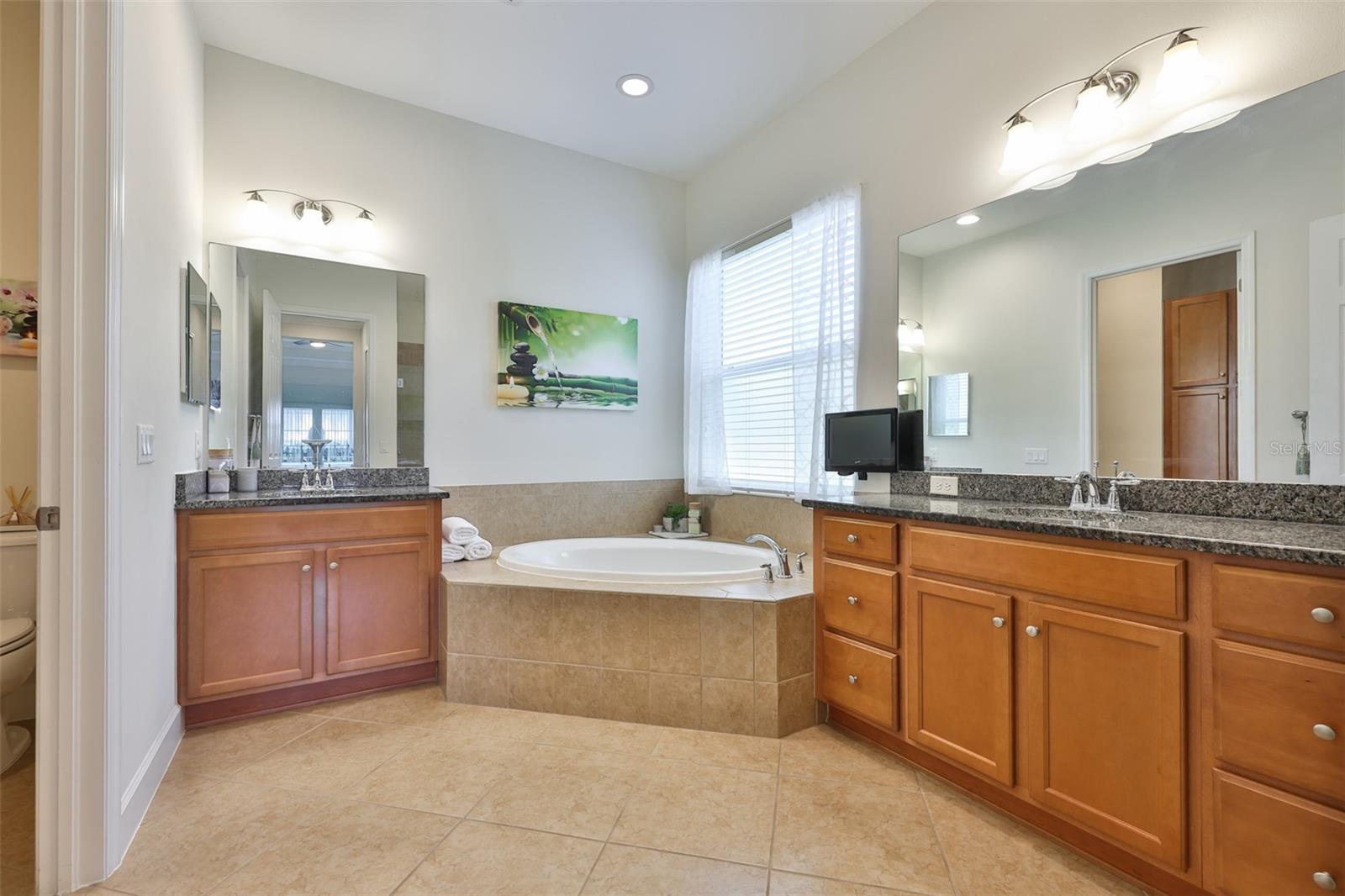 1809 PACIFIC DUNES DR — photo 18