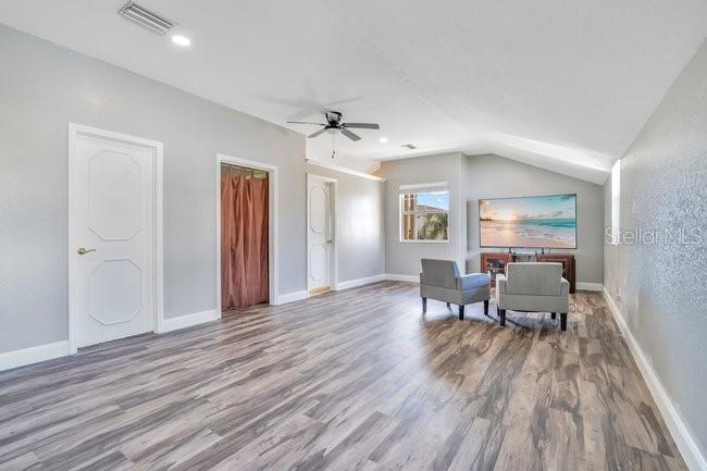 934 SYMPHONY ISLES BLVD — photo 29