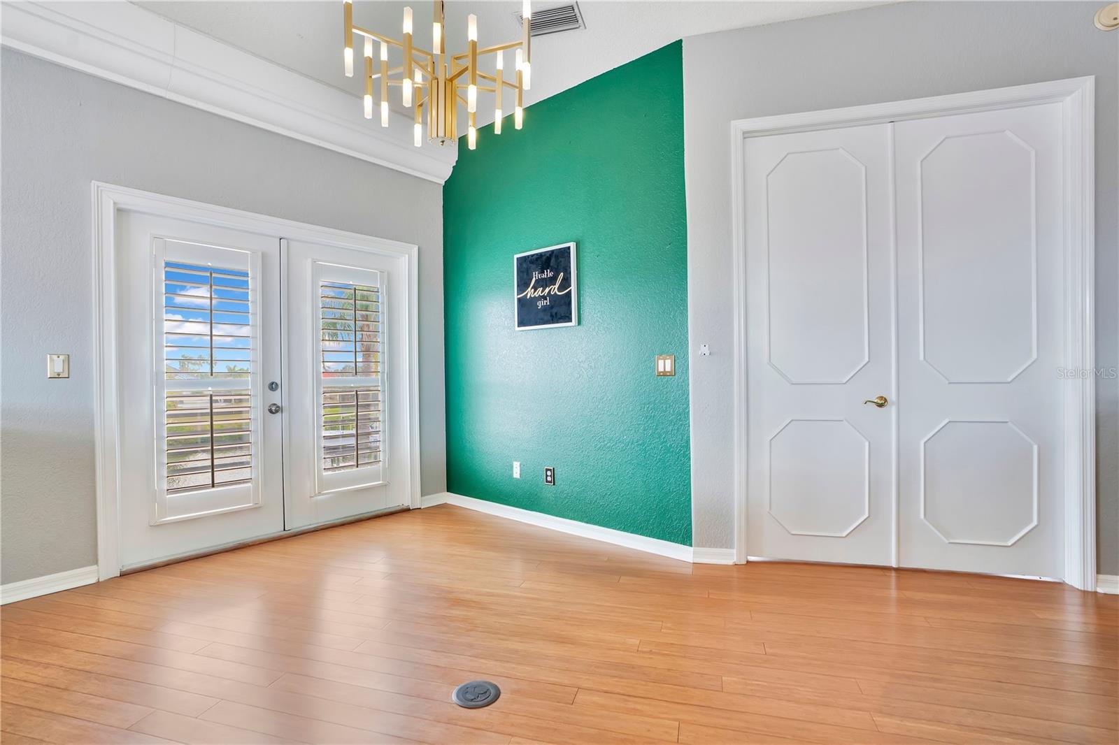 934 SYMPHONY ISLES BLVD — photo 24