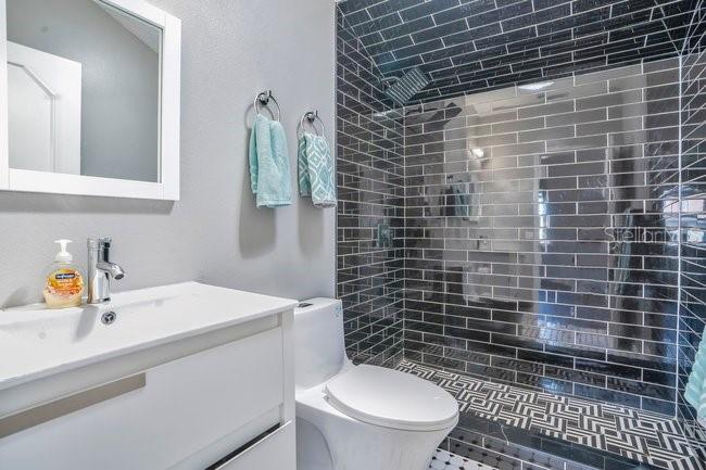 934 SYMPHONY ISLES BLVD — photo 28