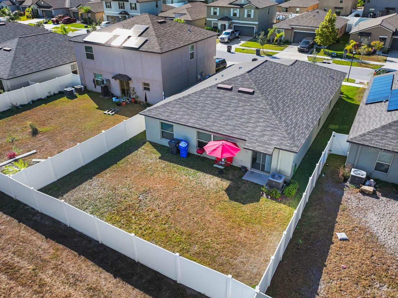 889 CALICO SCALLOP ST — photo 19