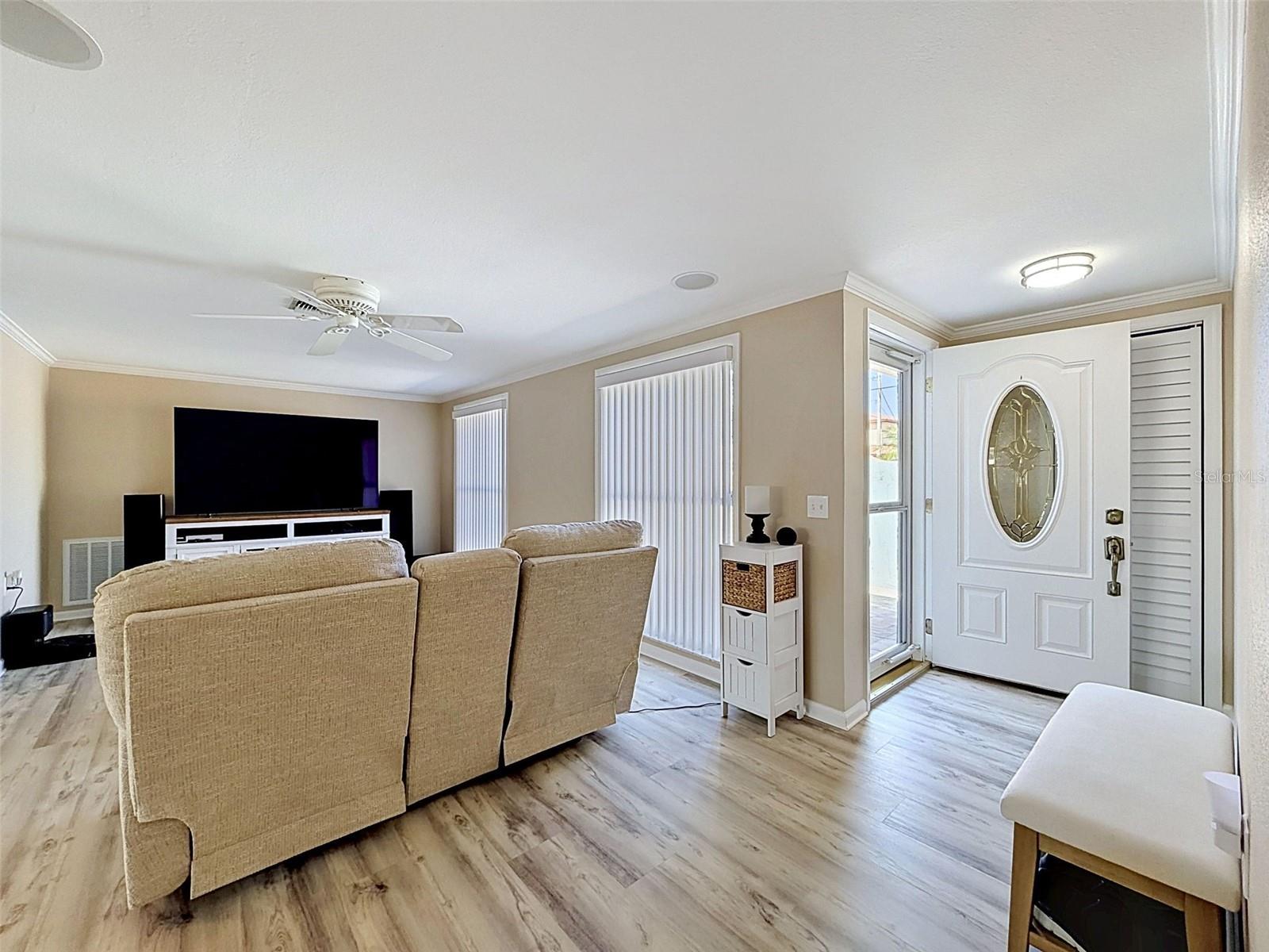 13520 ALLYN DR — photo 9