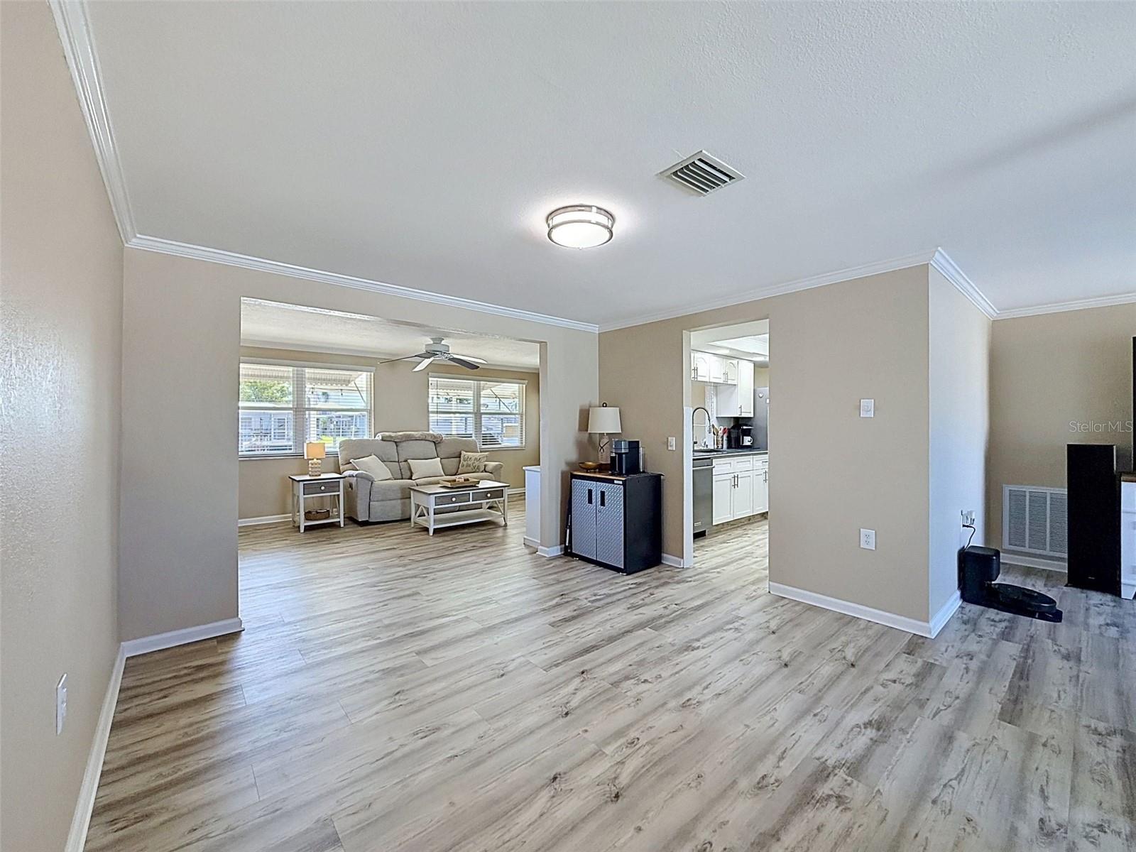 13520 ALLYN DR — photo 13