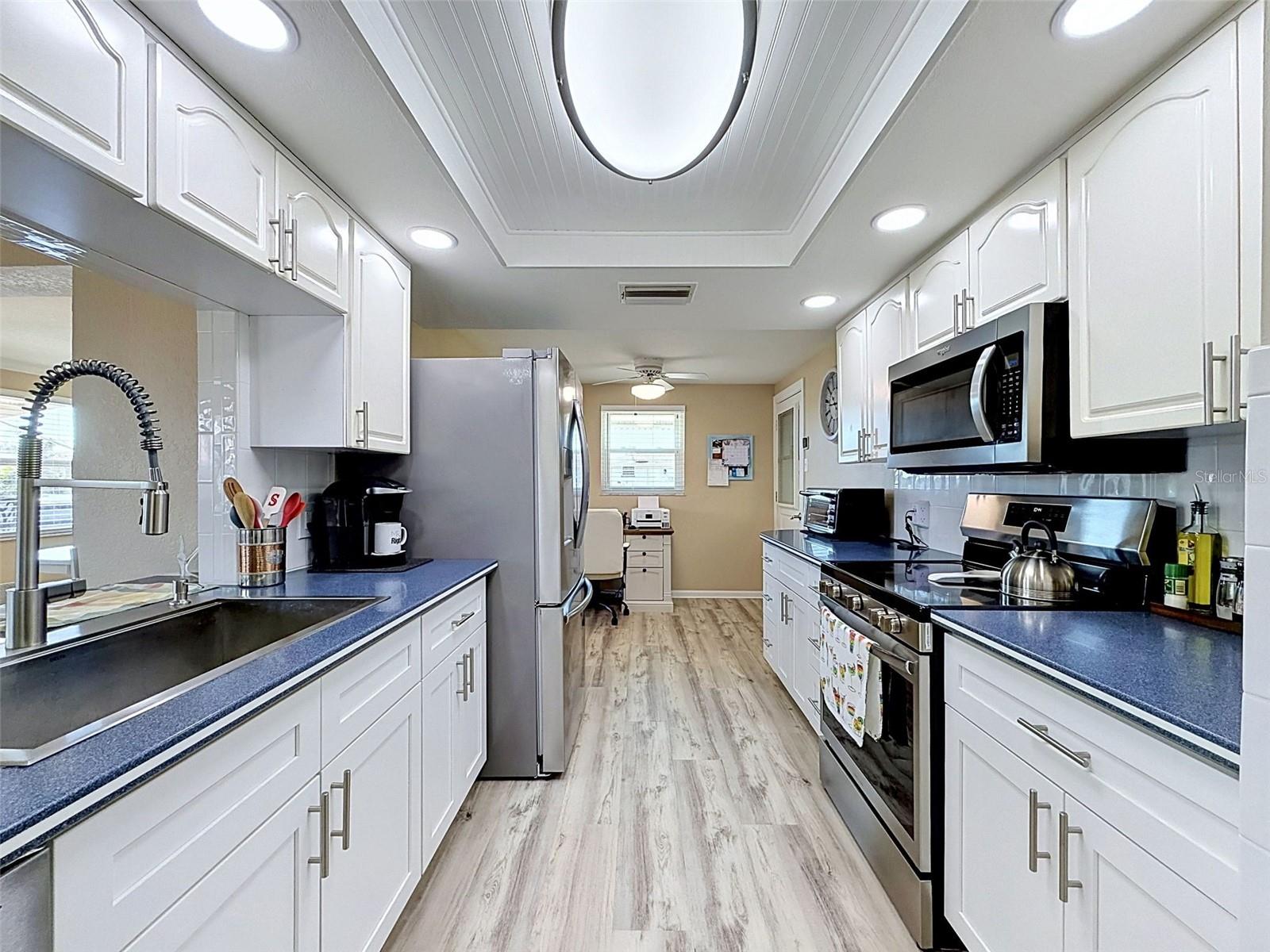 13520 ALLYN DR — photo 31