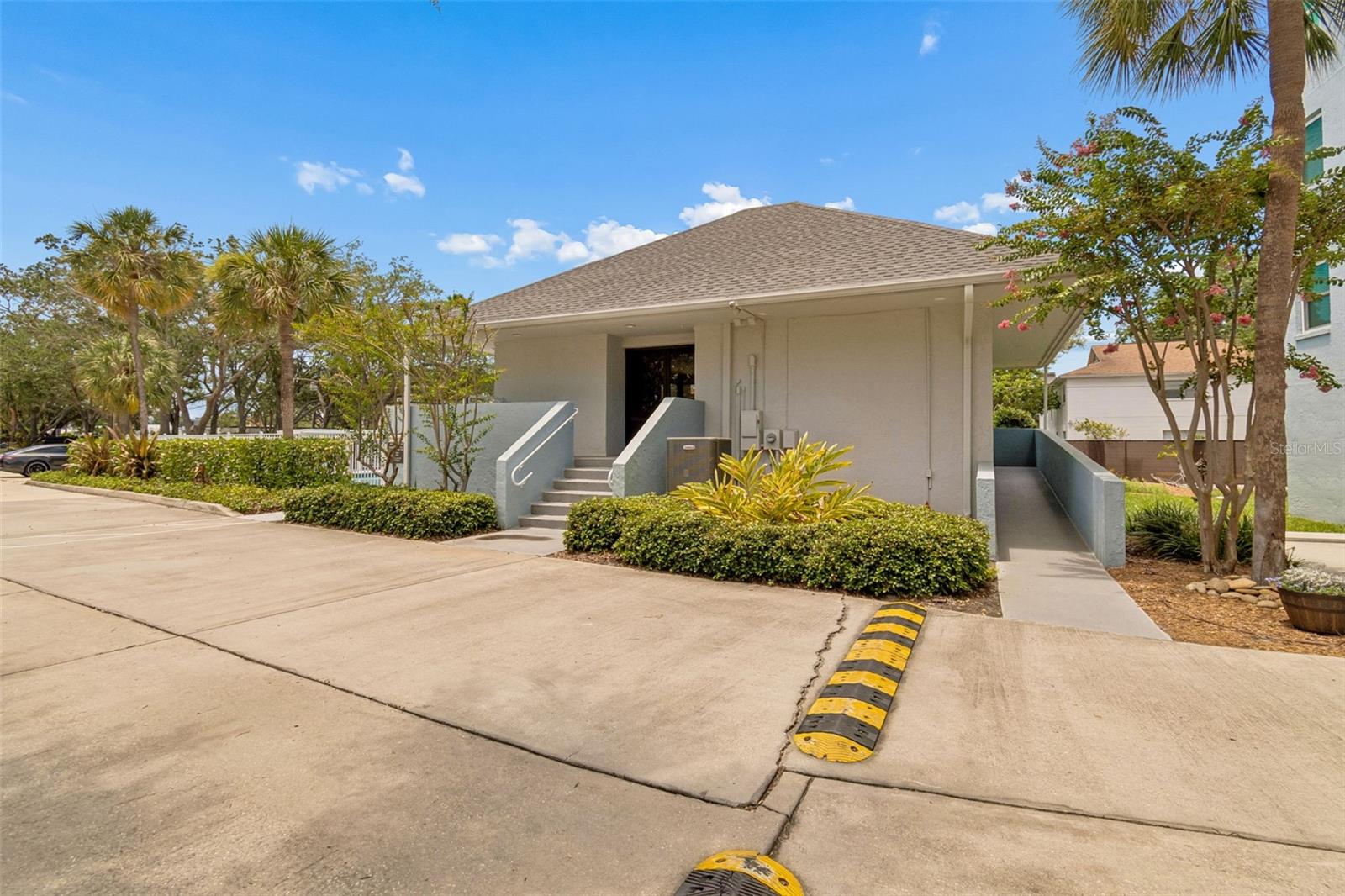 160 COLUMBIA DR #206 — photo 30