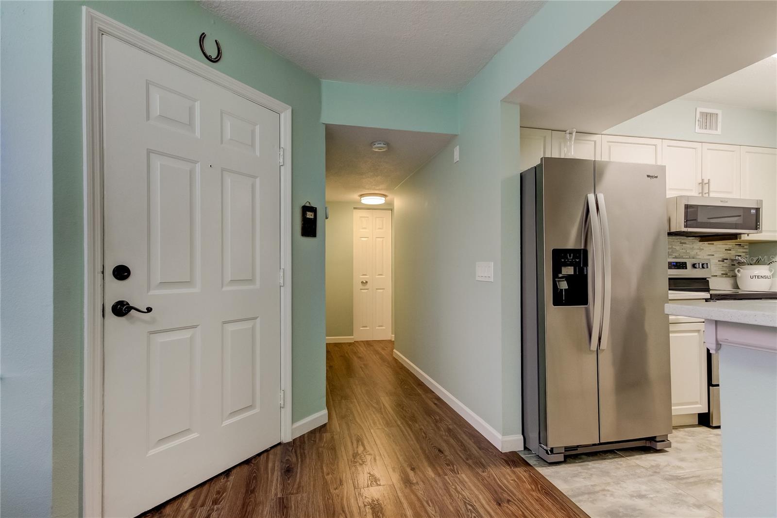 2400 FEATHER SOUND DR #1228 — photo 9