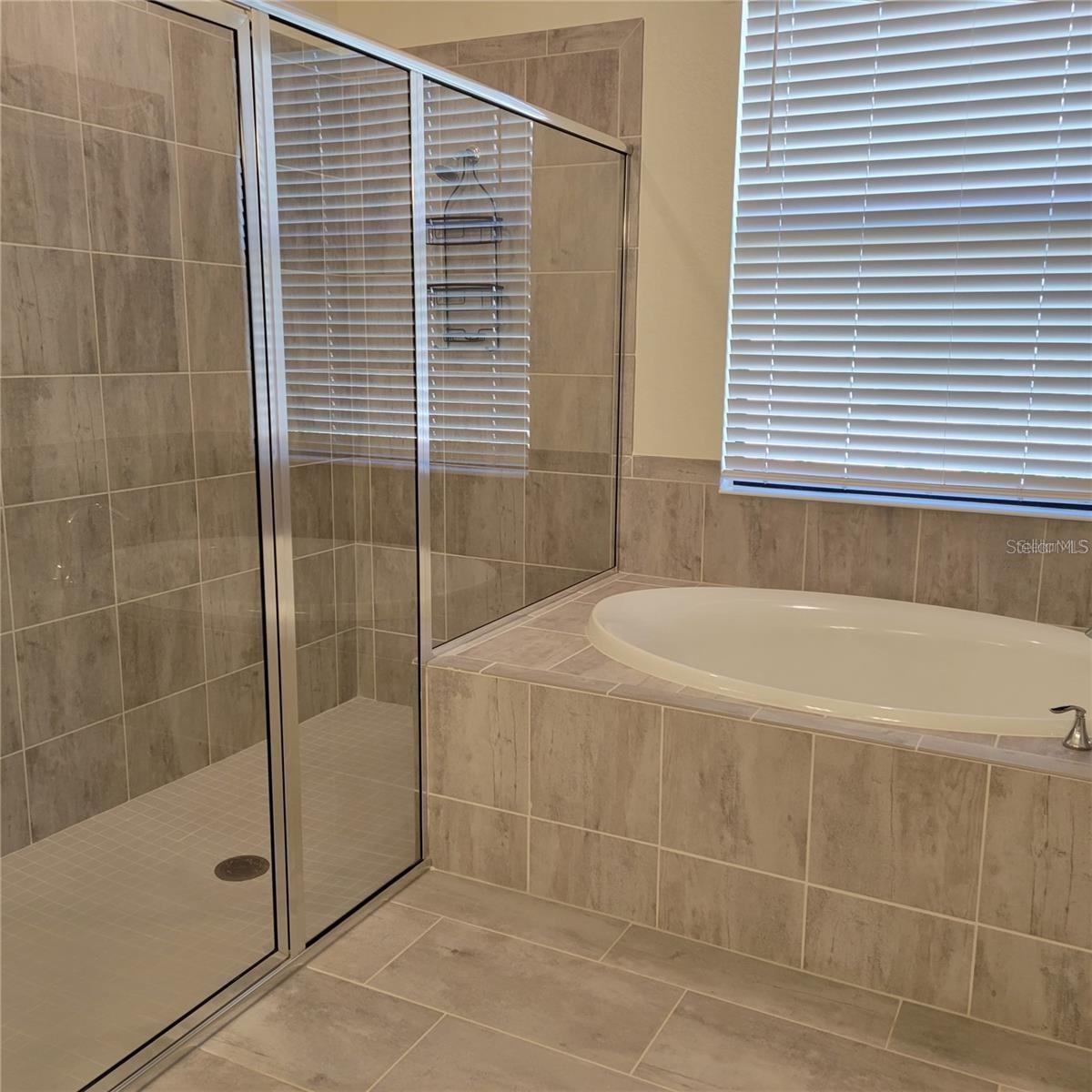 17335 BLUE RIDGE PL — photo 12