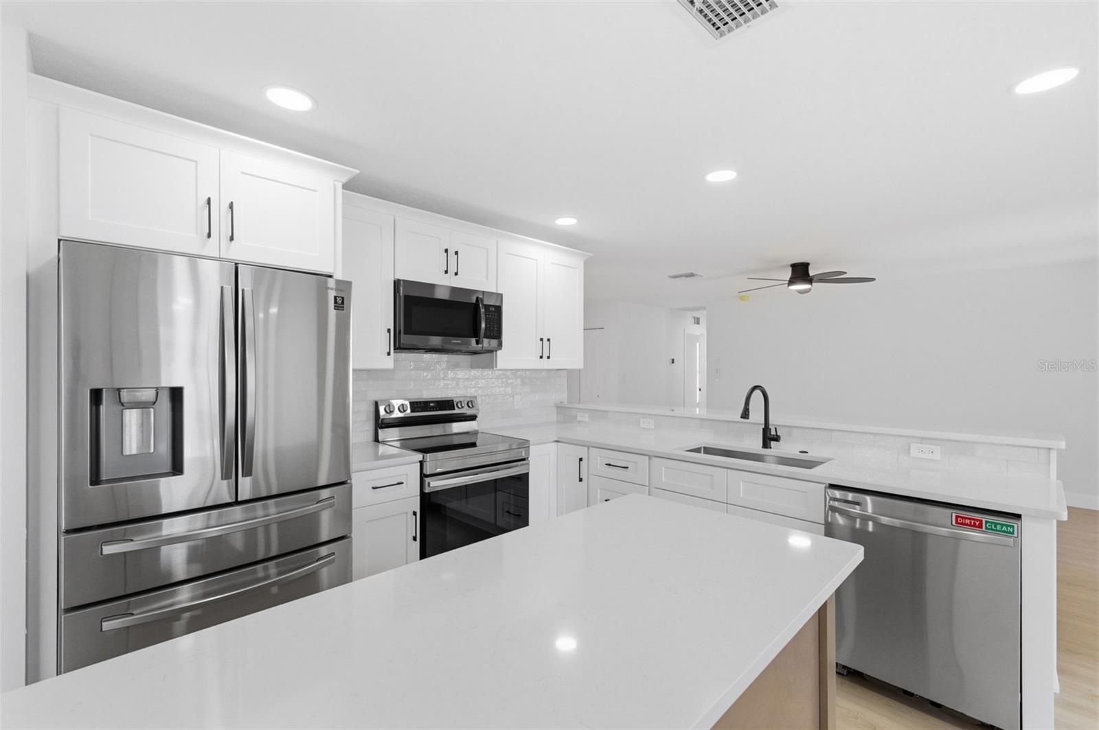 11180 113TH AVE — photo 14