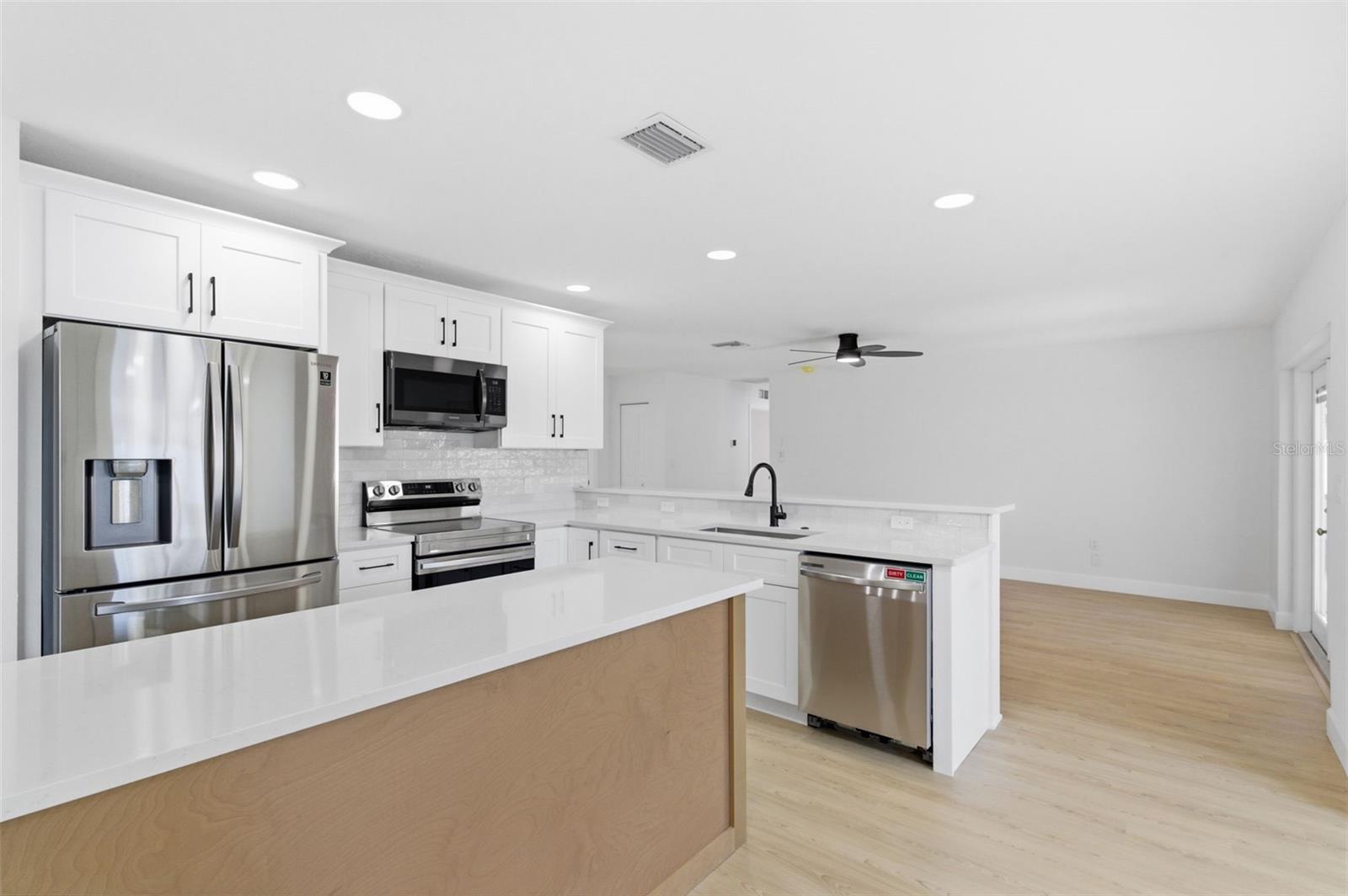 11180 113TH AVE — photo 13