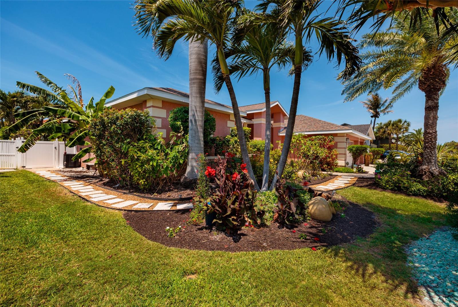 742 MONTE CRISTO BLVD — photo 42