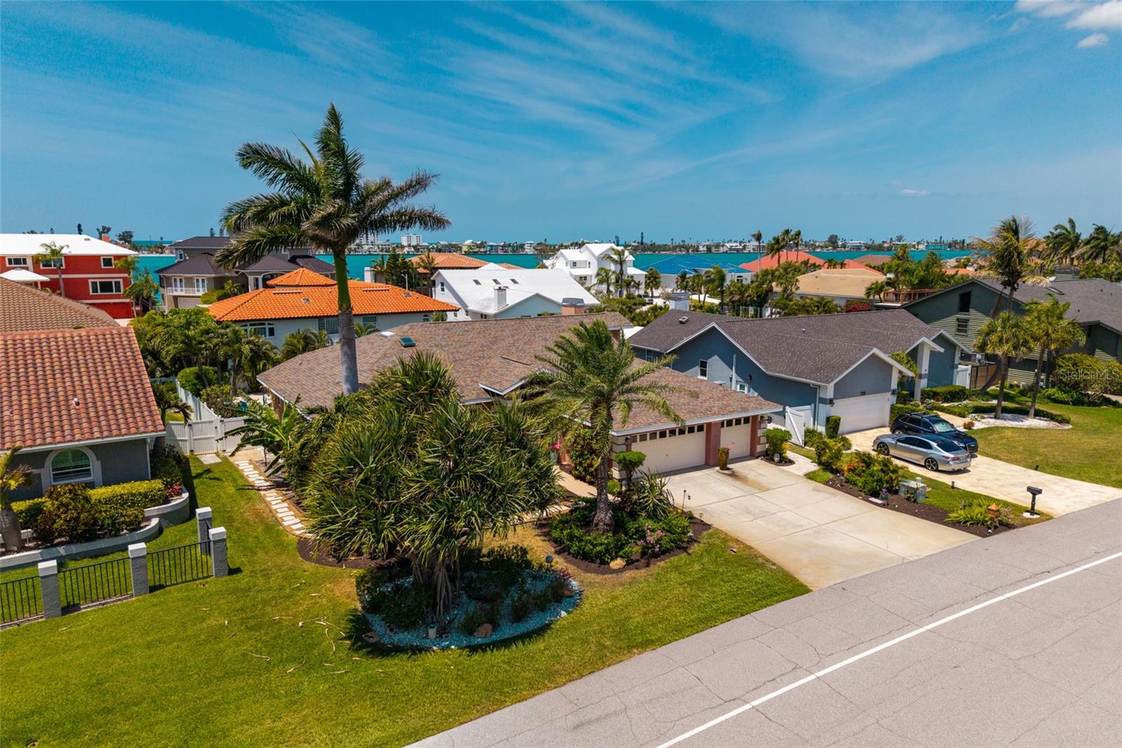 742 MONTE CRISTO BLVD — photo 40