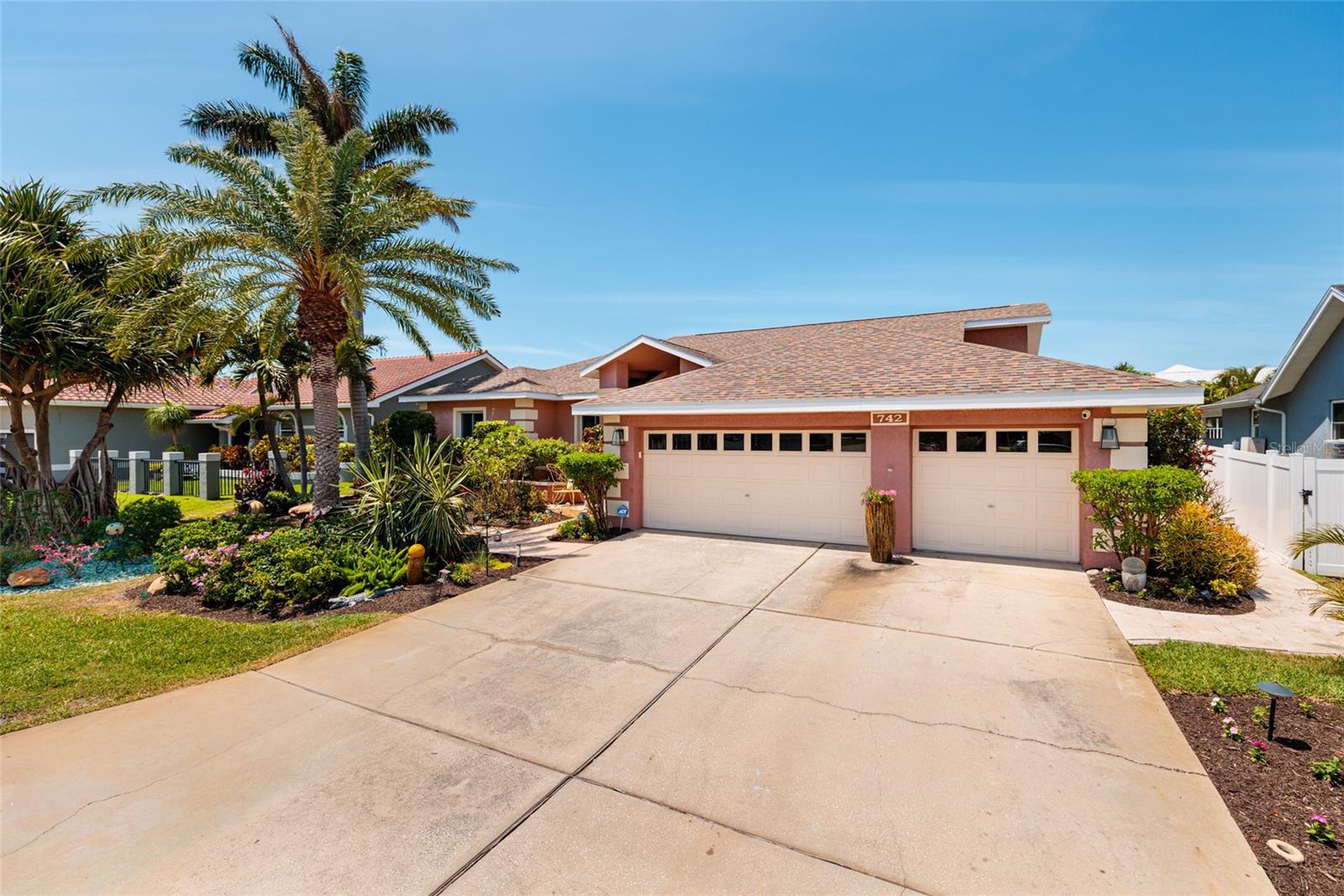 742 MONTE CRISTO BLVD — photo 44