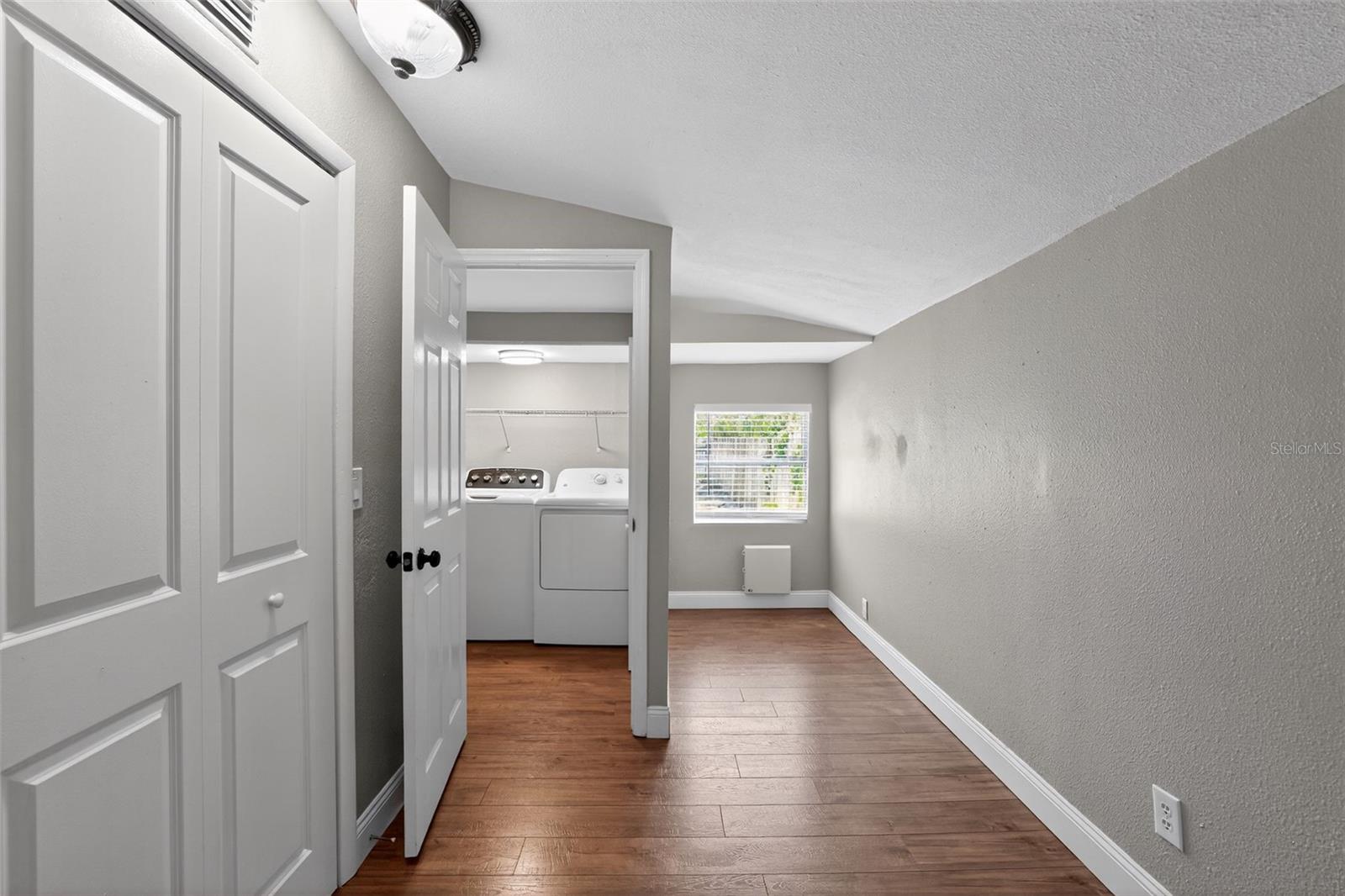 3250 PRESCOTT ST N — photo 34
