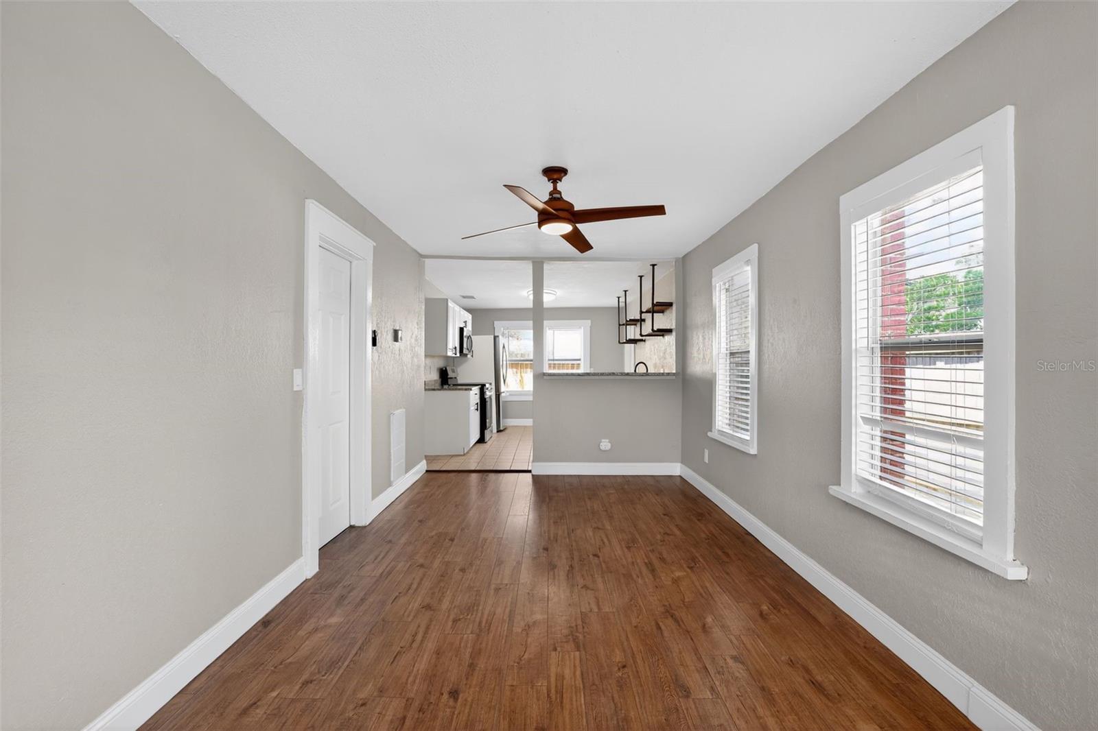3250 PRESCOTT ST N — photo 17