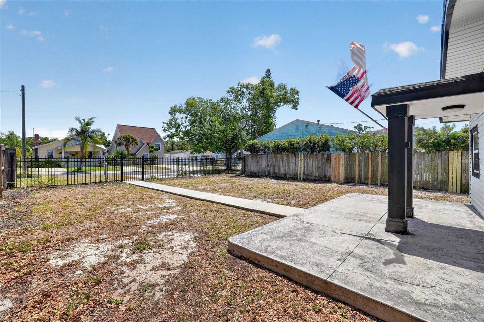 3250 PRESCOTT ST N — photo 39