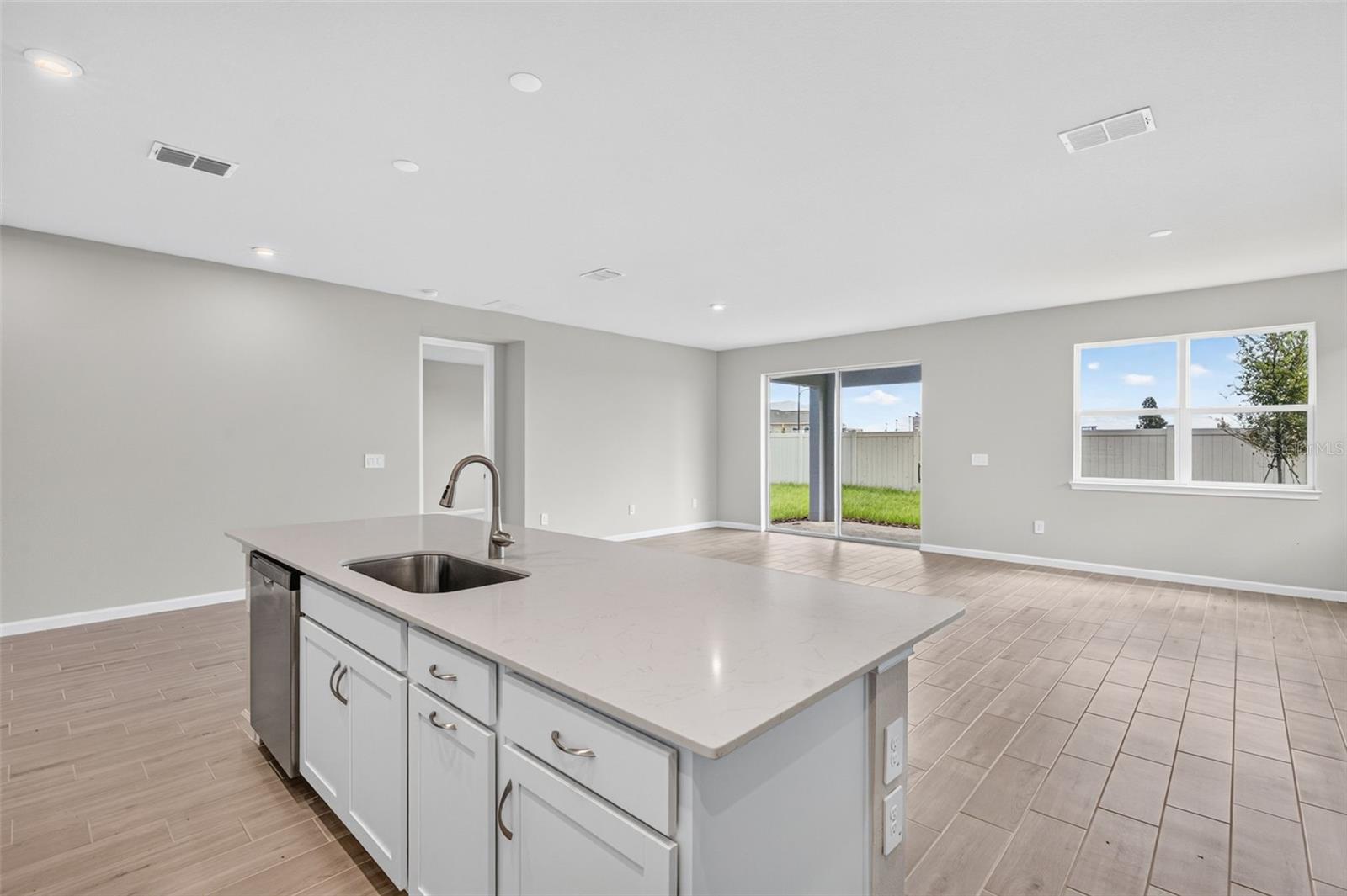34766 FLOWER PATCH DR — photo 10