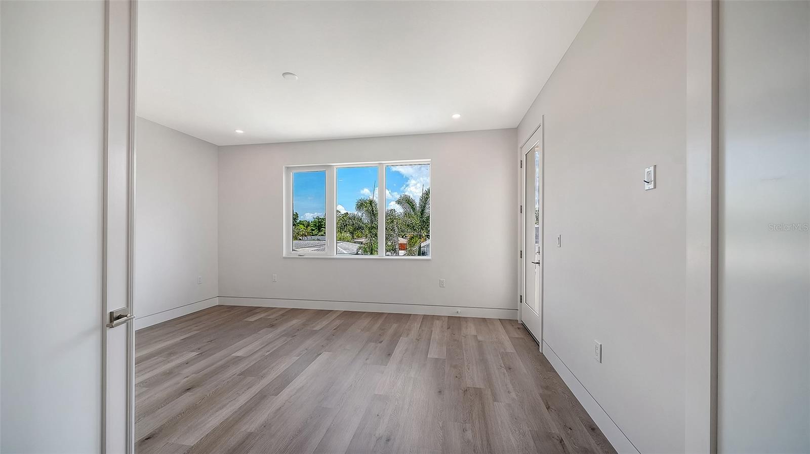 2225 FLORINDA ST — photo 43