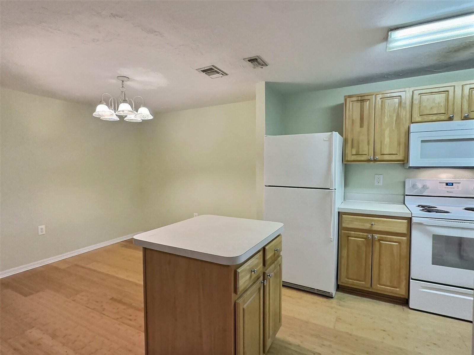 4751 TRAVINI CIR #4-105 — photo 29