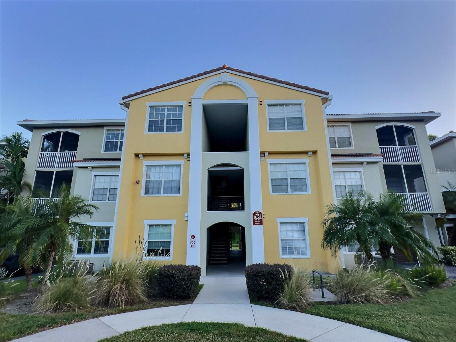 4751 TRAVINI CIR #4-105 — photo 2