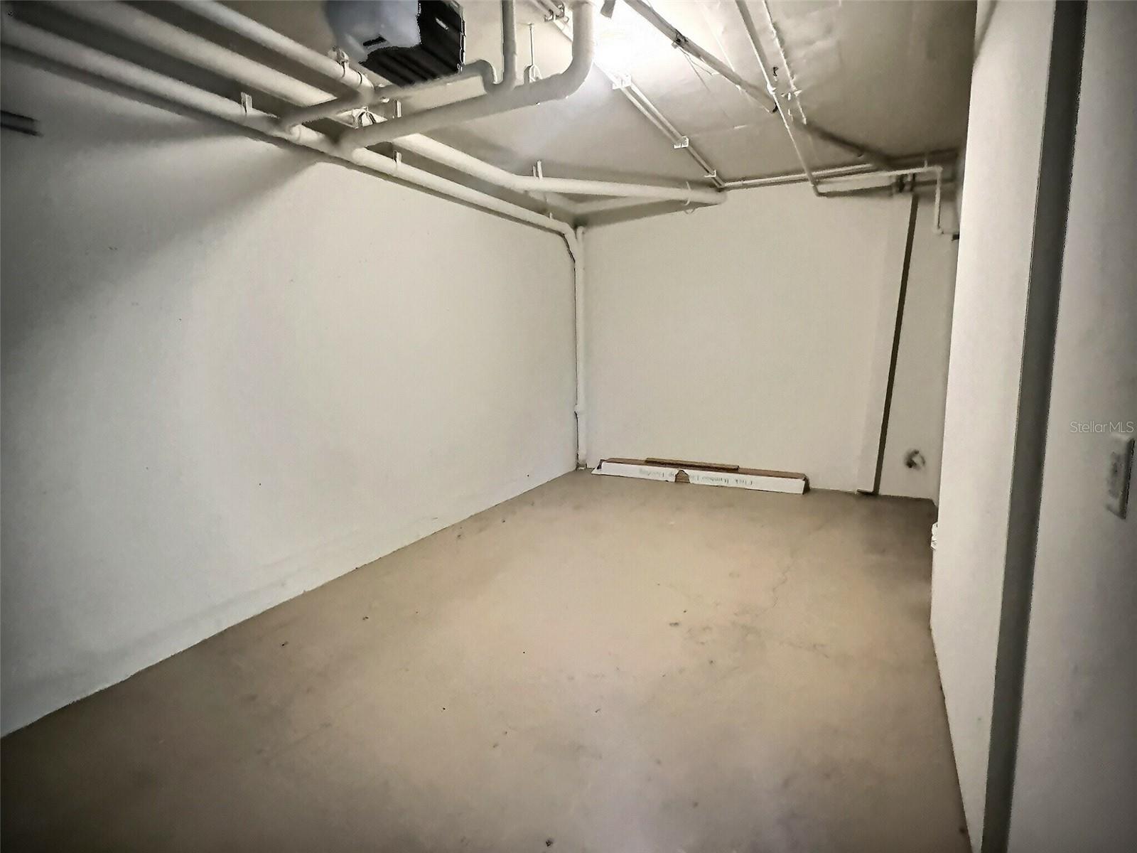 4751 TRAVINI CIR #4-105 — photo 31